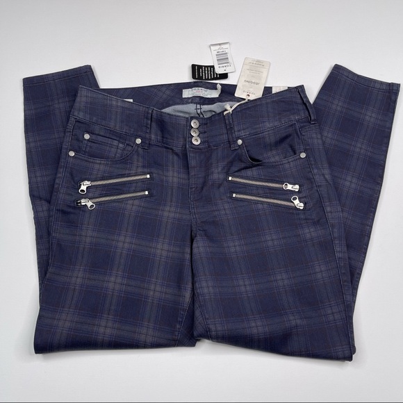 torrid Pants - Torrid Denim Jeggings Legging Stretchy Plaid Navy Blue Zippers Cropped New
